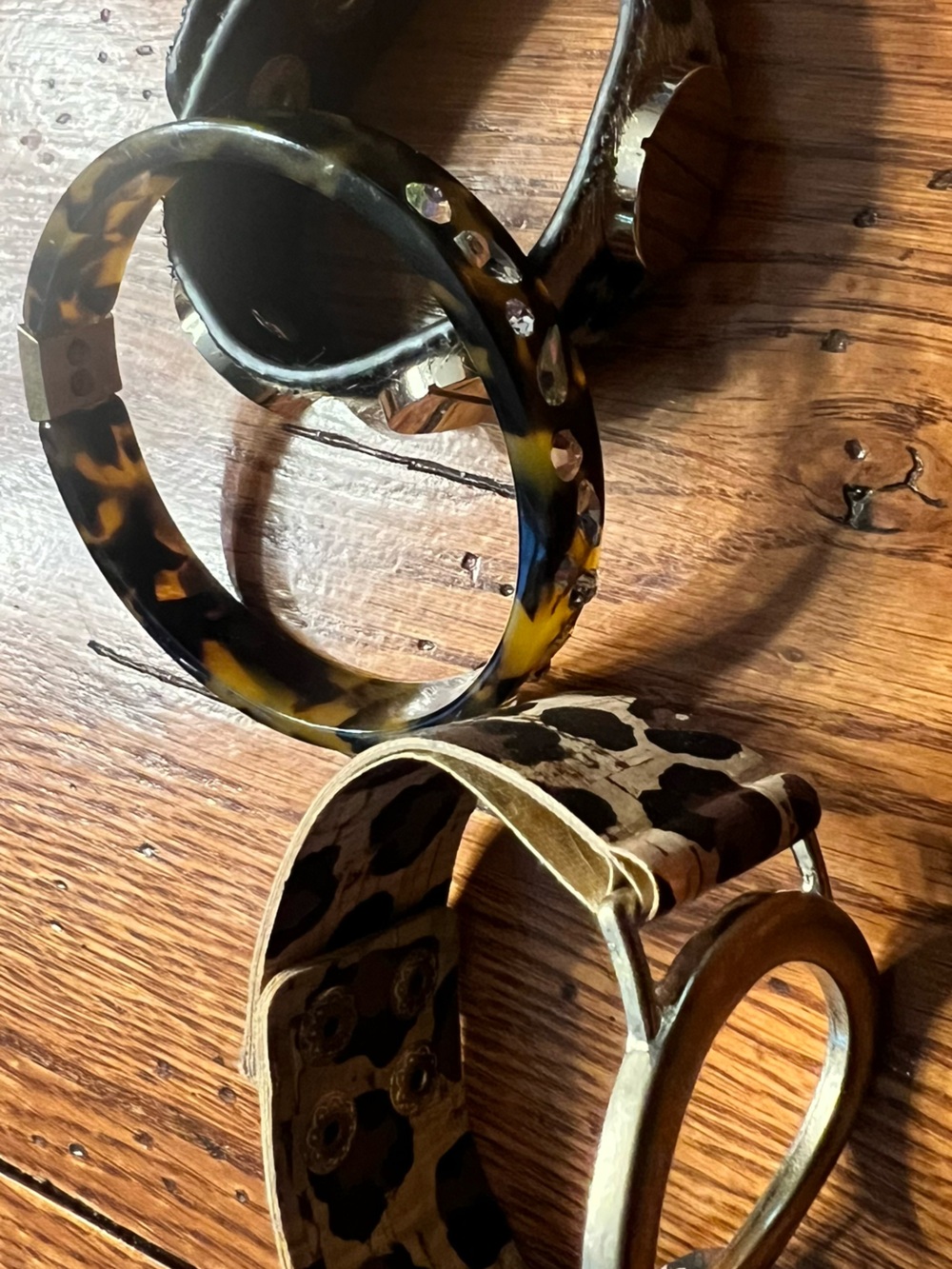 Set of 3 leopard print bracelets